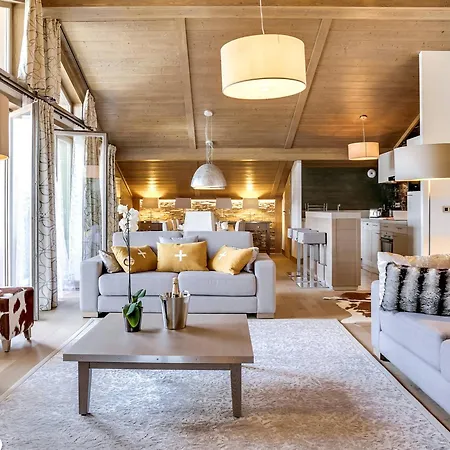 Luxueux 4 Pieces Au Coeur De Village, A Proximite Des Pistes Et Commerces - Fr-1-562-32 Apartment Courchevel